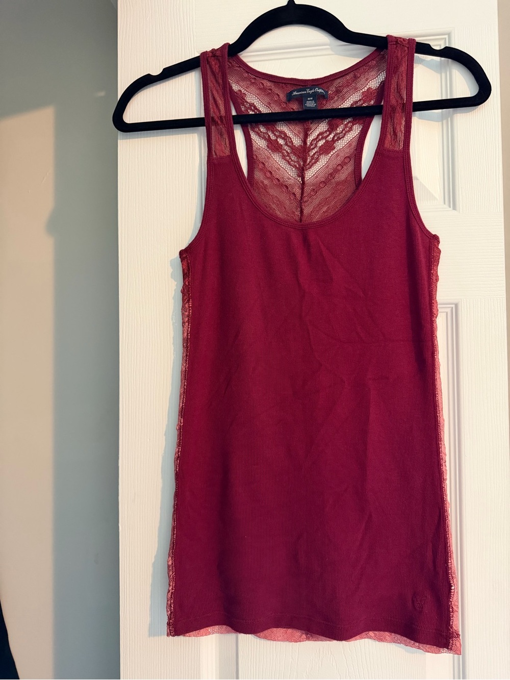 AE maroon lace tank
